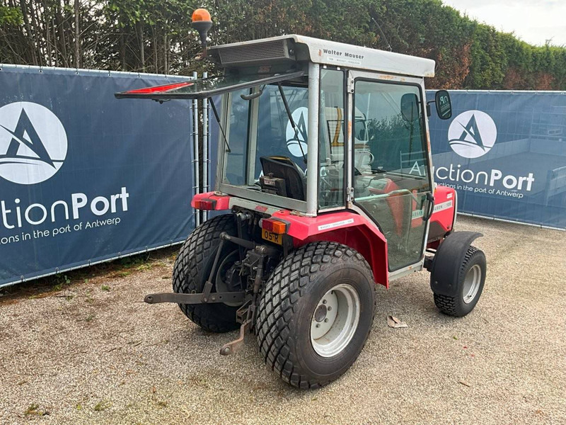 Massey Ferguson 1230 - Traktor: bilde 4 Massey Ferguson 1230 - Traktor: bilde 4
