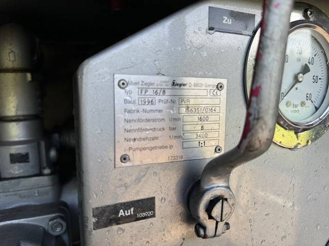 Brannbil Mercedes-Benz 1124: bilde 15 Brannbil Mercedes-Benz 1124: bilde 15