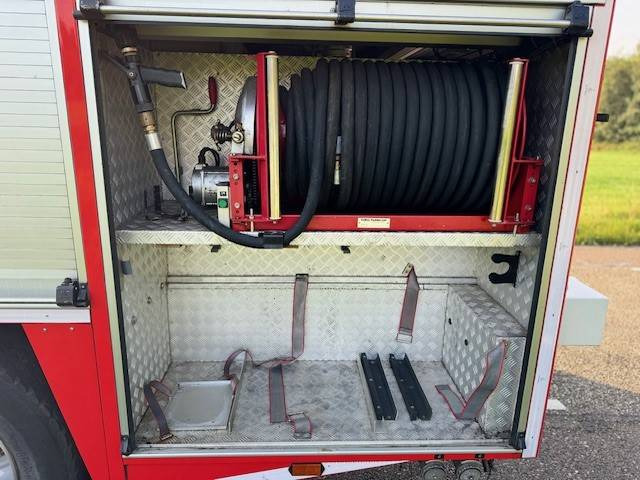 Brannbil Mercedes-Benz 1124: bilde 13 Brannbil Mercedes-Benz 1124: bilde 13