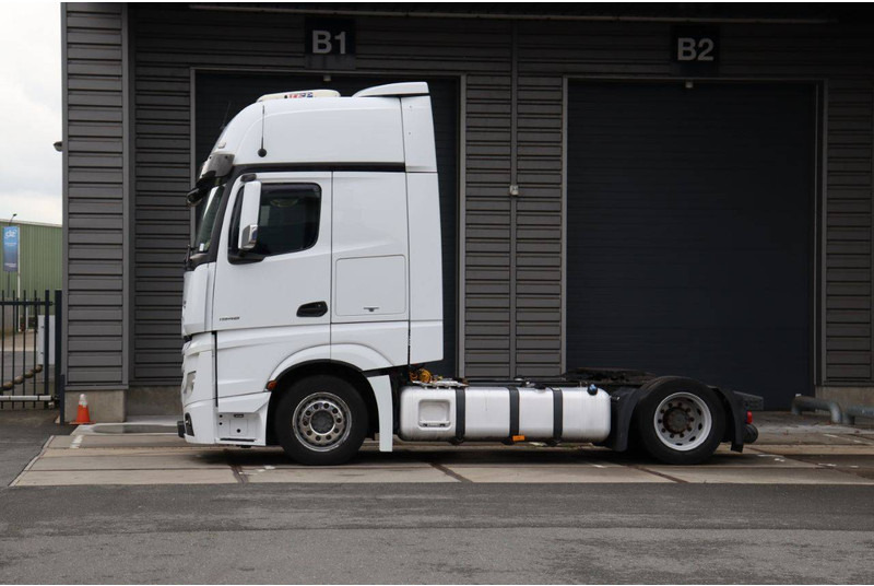 Mercedes-Benz Actros - Chassis lastebil: bilde 1 Mercedes-Benz Actros - Chassis lastebil: bilde 1