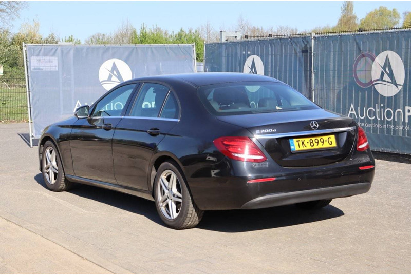 Mercedes-Benz E-Klasse 200 D - Sedan: bilde 3 Mercedes-Benz E-Klasse 200 D - Sedan: bilde 3