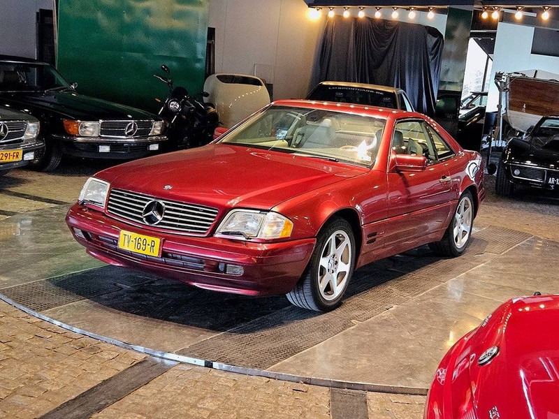 Mercedes-Benz SL-Klasse (R129) _ 500 ("40th Anniversary Roadster") - Sedan: bilde 1 Mercedes-Benz SL-Klasse (R129) _ 500 ("40th Anniversary Roadster") - Sedan: bilde 1