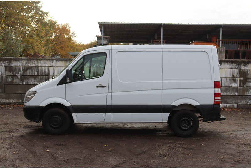 Mercedes-Benz Sprinter - Kassebil: bilde 2 Mercedes-Benz Sprinter - Kassebil: bilde 2
