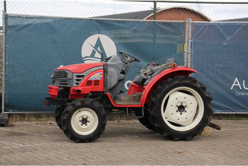 Mitsubishi GS21 - Traktor: bilde 1 Mitsubishi GS21 - Traktor: bilde 1