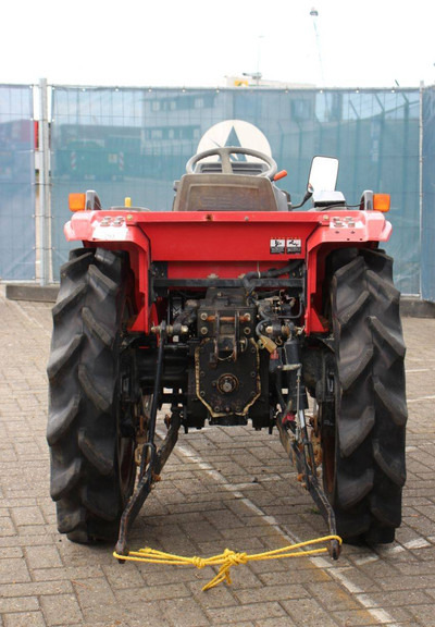 Mitsubishi GS21 - Traktor: bilde 4 Mitsubishi GS21 - Traktor: bilde 4