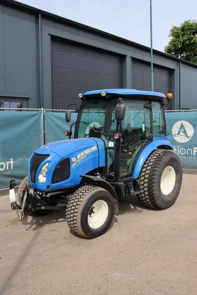 Traktor New Holland Boomer 50: bilde 8