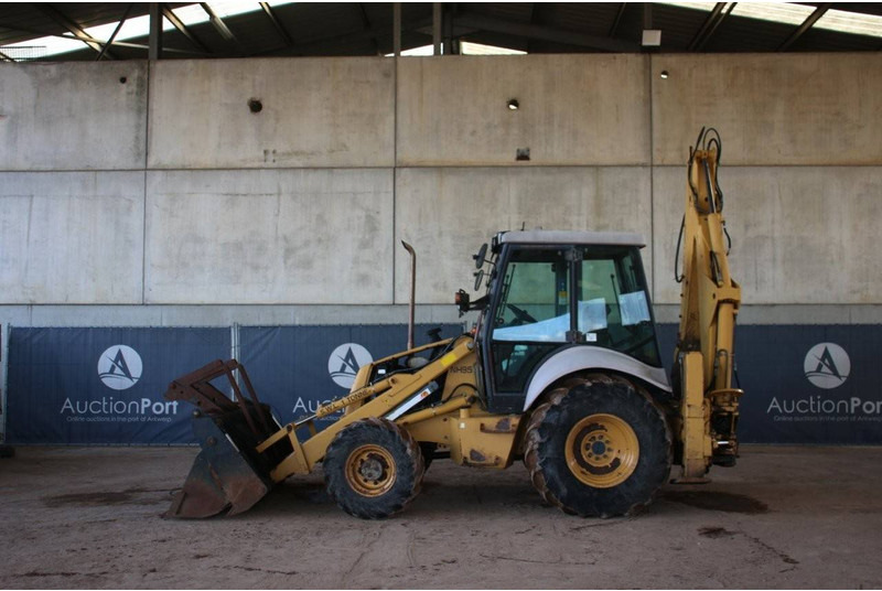 New Holland NH95-4PT/E - Traktorgraver: bilde 2 New Holland NH95-4PT/E - Traktorgraver: bilde 2