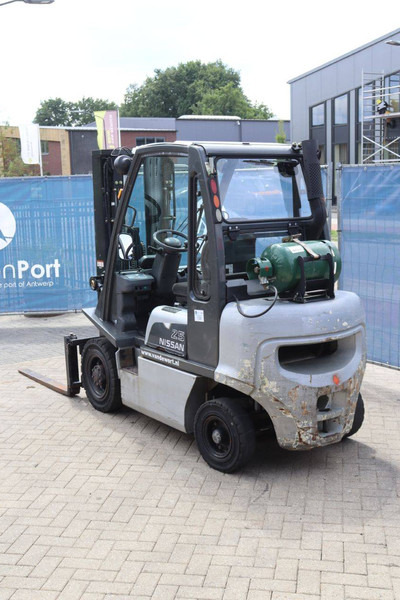 Nissan UD02A25PQ - Gasstruck: bilde 4 Nissan UD02A25PQ - Gasstruck: bilde 4