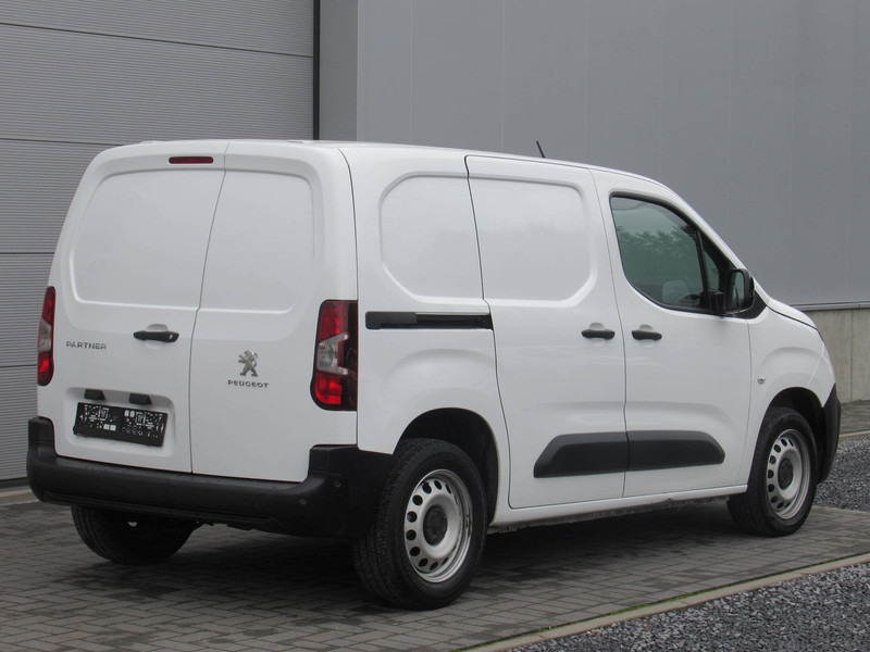 Peugeot Partner 1.5 BlueHDi Automatic - Kassebil: bilde 4 Peugeot Partner 1.5 BlueHDi Automatic - Kassebil: bilde 4