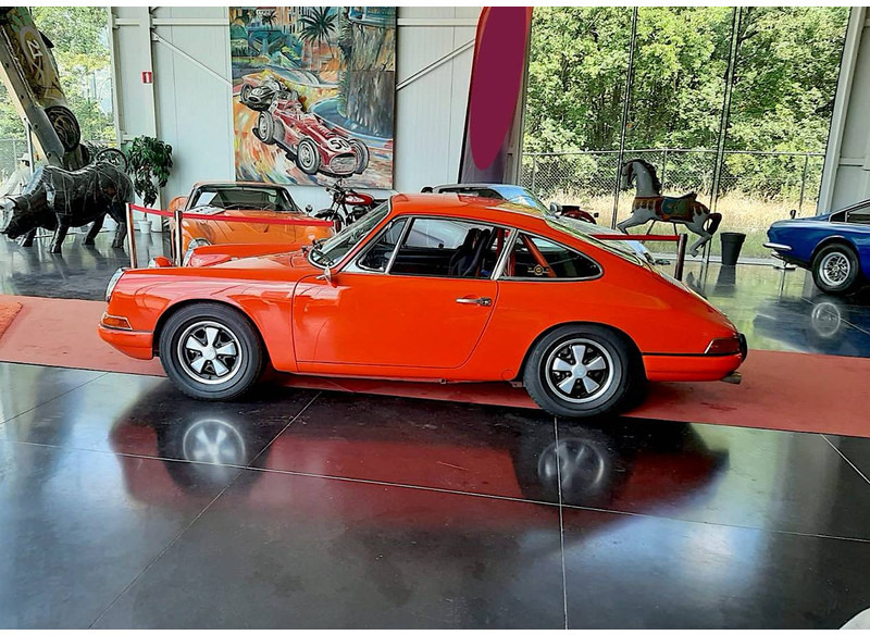 Porsche 911 T - Sedan: bilde 2 Porsche 911 T - Sedan: bilde 2