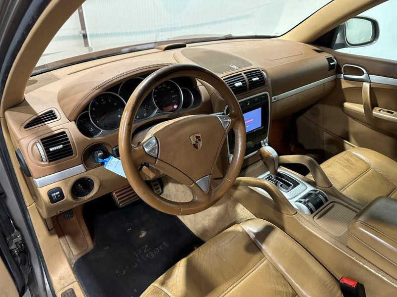 Porsche Cayenne S - SUV: bilde 5 Porsche Cayenne S - SUV: bilde 5