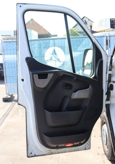 Kassebil Renault Master: bilde 18