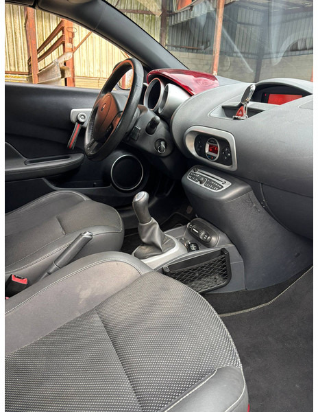 Renault Wind TCe - Sedan: bilde 5 Renault Wind TCe - Sedan: bilde 5