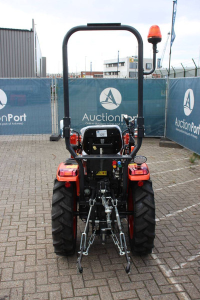 Rhino B 2610 D - Traktor: bilde 4 Rhino B 2610 D - Traktor: bilde 4
