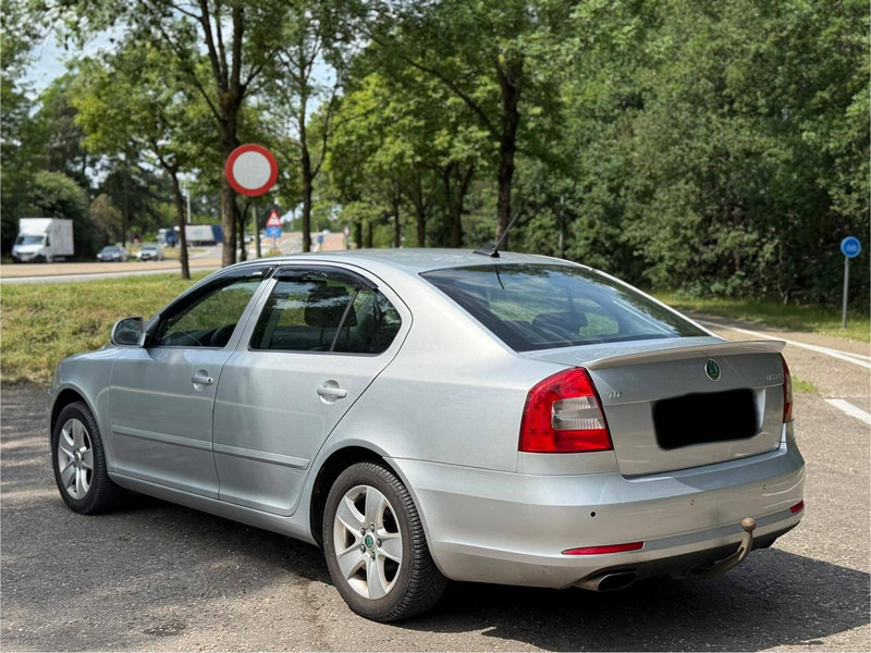 Škoda Octavia 1.6 TDI - Sedan: bilde 4 Škoda Octavia 1.6 TDI - Sedan: bilde 4