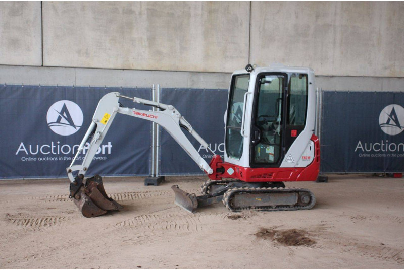 Takeuchi TB216 - Minigraver: bilde 1 Takeuchi TB216 - Minigraver: bilde 1