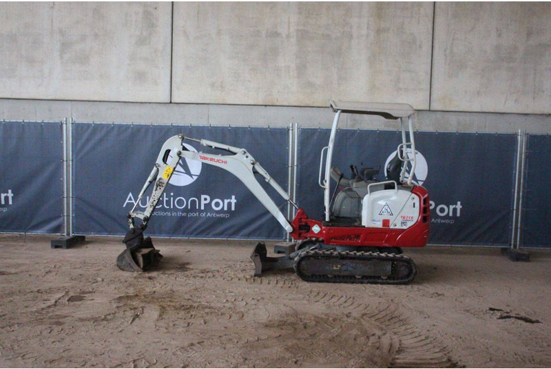 Takeuchi TB216 - Minigraver: bilde 2 Takeuchi TB216 - Minigraver: bilde 2