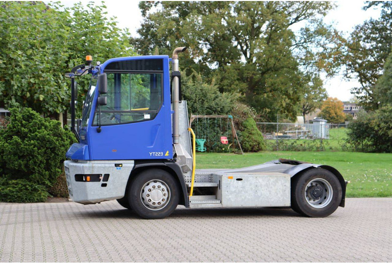 Terberg YT223 - Terminaltraktor: bilde 1 Terberg YT223 - Terminaltraktor: bilde 1