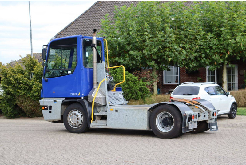 Terberg YT223 - Terminaltraktor: bilde 3 Terberg YT223 - Terminaltraktor: bilde 3