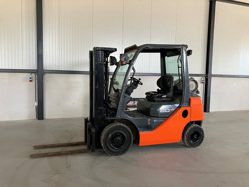 Toyota 02-8FGF20 - Gasstruck: bilde 1 Toyota 02-8FGF20 - Gasstruck: bilde 1