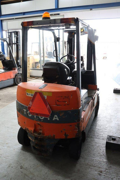 Toyota 7FBMF30 - El-truck: bilde 5 Toyota 7FBMF30 - El-truck: bilde 5