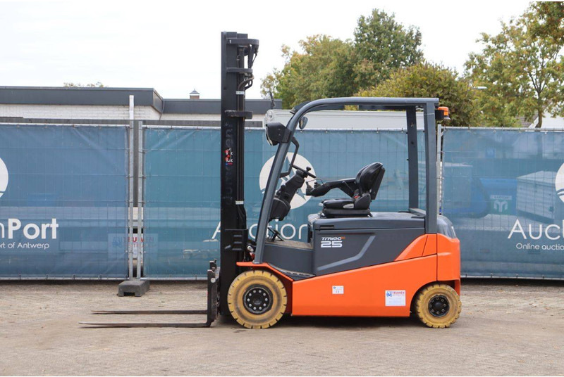 Toyota 8FBMT25 - El-truck: bilde 2 Toyota 8FBMT25 - El-truck: bilde 2