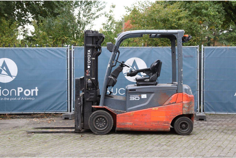 Toyota 8FBMT30 - El-truck: bilde 2 Toyota 8FBMT30 - El-truck: bilde 2
