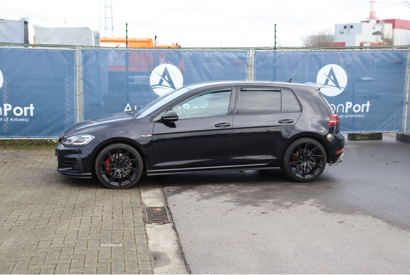 Volkswagen Golf GTI - Sedan: bilde 1 Volkswagen Golf GTI - Sedan: bilde 1