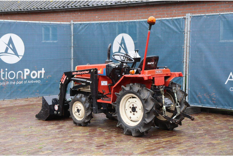 Yanmar F15D - Traktor: bilde 4 Yanmar F15D - Traktor: bilde 4