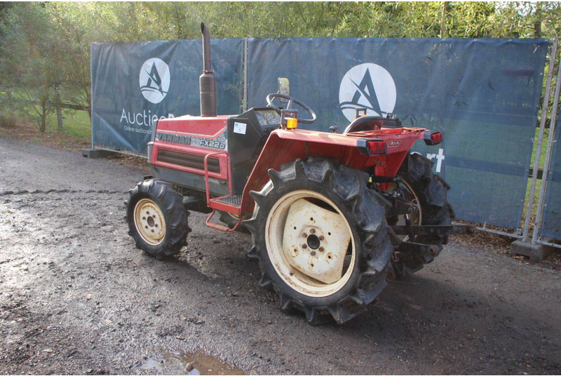 Yanmar FX22D - Traktor: bilde 3 Yanmar FX22D - Traktor: bilde 3
