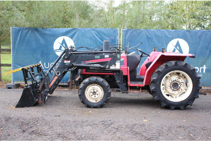 Yanmar FX28D - Traktor: bilde 2 Yanmar FX28D - Traktor: bilde 2