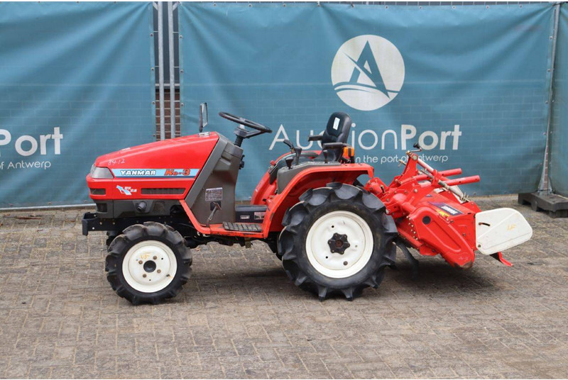 Yanmar Ke-3 - Traktor: bilde 1 Yanmar Ke-3 - Traktor: bilde 1