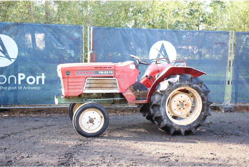 Yanmar YM2310 - Traktor: bilde 1 Yanmar YM2310 - Traktor: bilde 1