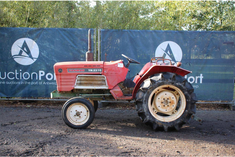 Yanmar YM2310 - Traktor: bilde 2 Yanmar YM2310 - Traktor: bilde 2