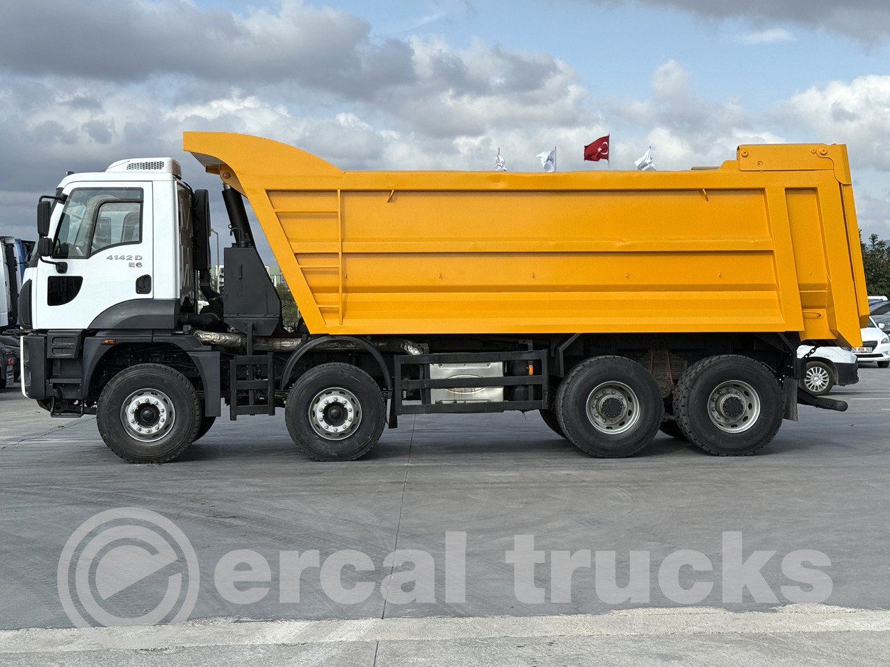 FORD 2017 FORD CARGO 4142 D / MANUAL-AC -EURO6-8X4-HARDOX TIPPER - Tippbil: bilde 5 FORD 2017 FORD CARGO 4142 D / MANUAL-AC -EURO6-8X4-HARDOX TIPPER - Tippbil: bilde 5