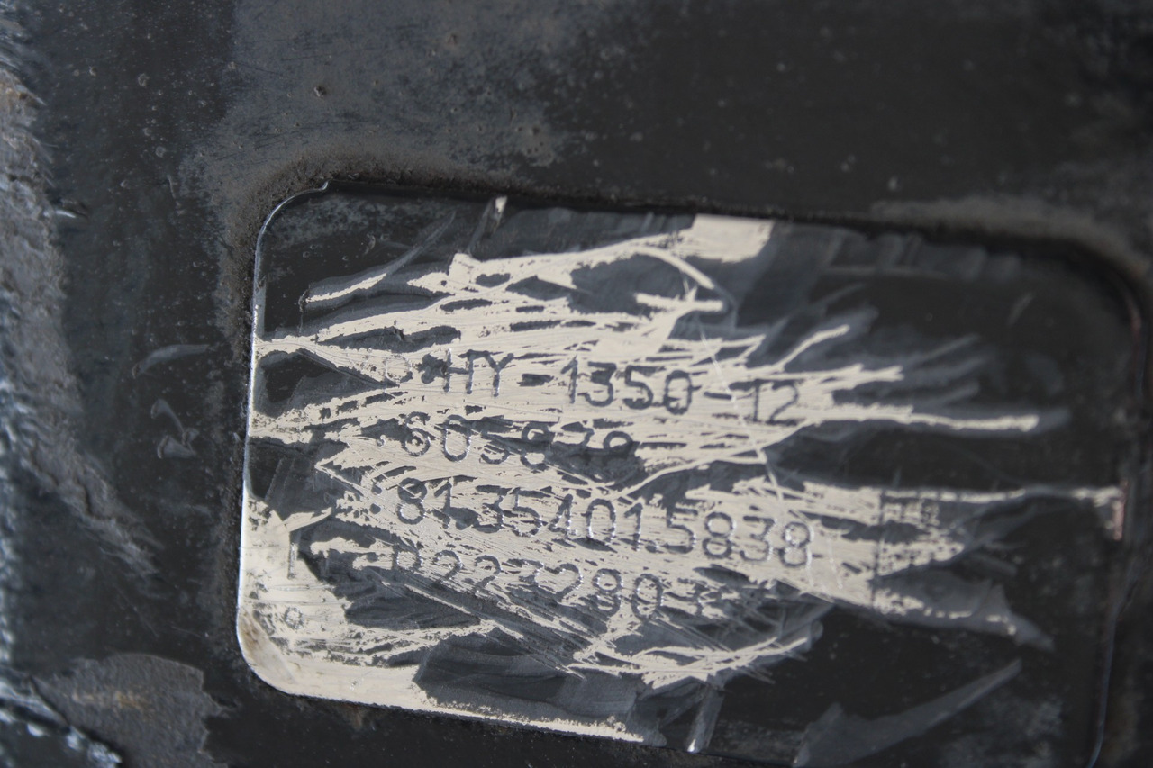 AXA SPATE MAN TGX HY-1350-12, 81.35401.5838 - Bakaksel for Lastebil: bilde 2 AXA SPATE MAN TGX HY-1350-12, 81.35401.5838 - Bakaksel for Lastebil: bilde 2