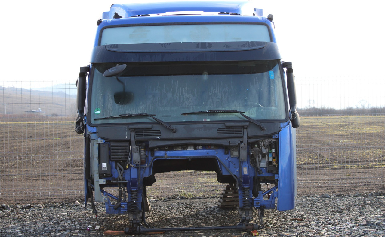 CABINA VOLVO FH13 GLOBETROTTER L2H2 - Førerhus for Lastebil: bilde 1 CABINA VOLVO FH13 GLOBETROTTER L2H2 - Førerhus for Lastebil: bilde 1