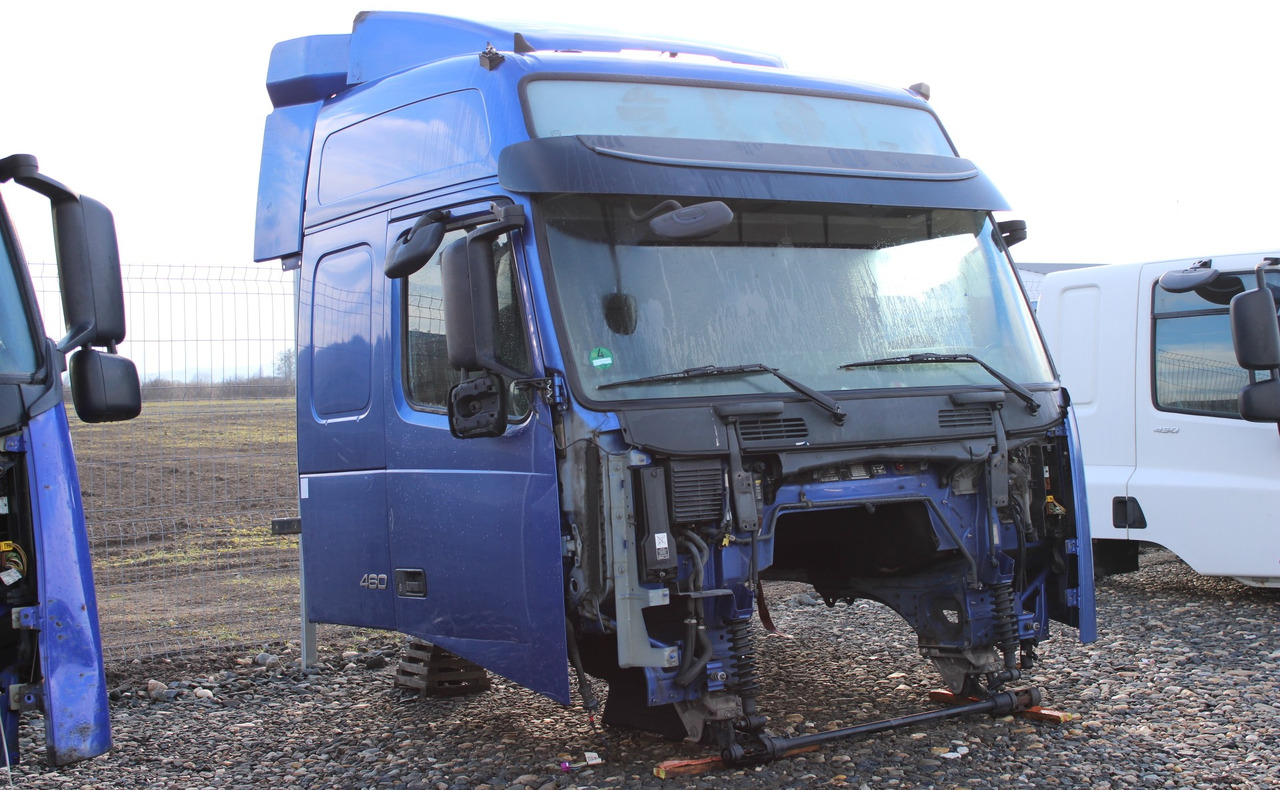 CABINA VOLVO FH13 GLOBETROTTER L2H2 - Førerhus for Lastebil: bilde 3 CABINA VOLVO FH13 GLOBETROTTER L2H2 - Førerhus for Lastebil: bilde 3