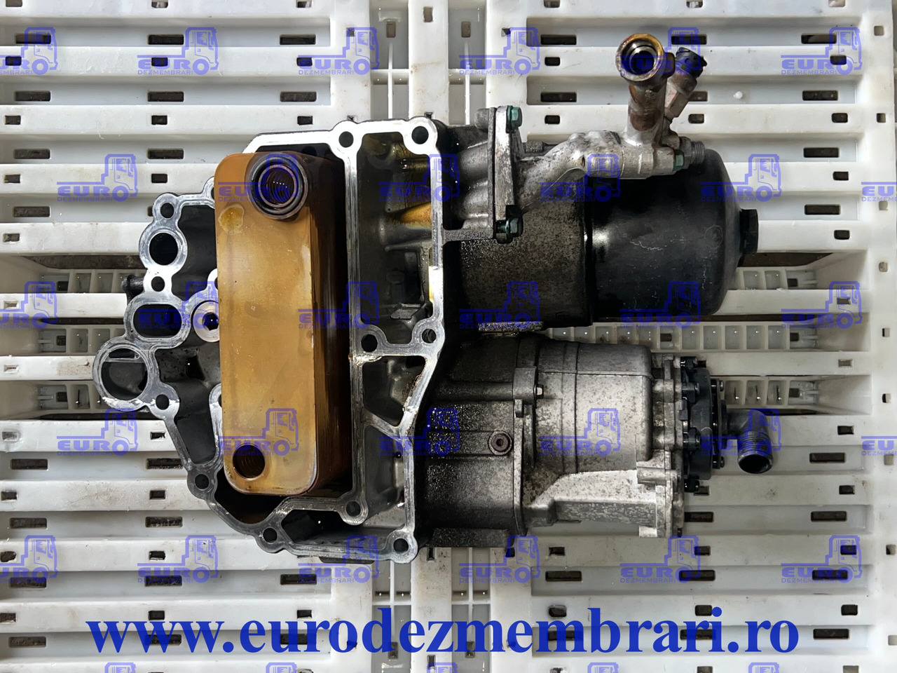 CARCASA FILTRU ULEI + TERMOFLOT + FILTRU CENTRIFUGAL MAN TGX D3876 51.05000.7176, 51.05601.7182, 51.01804.7052 - Oljefilter for Lastebil: bilde 1 CARCASA FILTRU ULEI + TERMOFLOT + FILTRU CENTRIFUGAL MAN TGX D3876 51.05000.7176, 51.05601.7182, 51.01804.7052 - Oljefilter for Lastebil: bilde 1