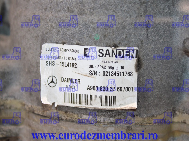 COMPRESOR CLIMA STATIONARE MERCEDES ACTROS MP4 A9608303760 - Kompressor, trykkluftanlegg for Lastebil: bilde 2 COMPRESOR CLIMA STATIONARE MERCEDES ACTROS MP4 A9608303760 - Kompressor, trykkluftanlegg for Lastebil: bilde 2