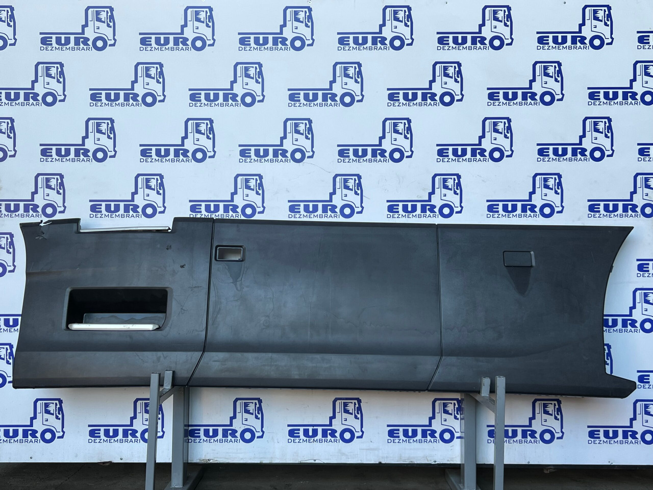 PARABICICLIST STANGA SCANIA SUPER 2337981, 2623617, 2891581, 2610852, 2833154, 2833153, 2591143 - Karosseri og eksteriør for Lastebil: bilde 1 PARABICICLIST STANGA SCANIA SUPER 2337981, 2623617, 2891581, 2610852, 2833154, 2833153, 2591143 - Karosseri og eksteriør for Lastebil: bilde 1