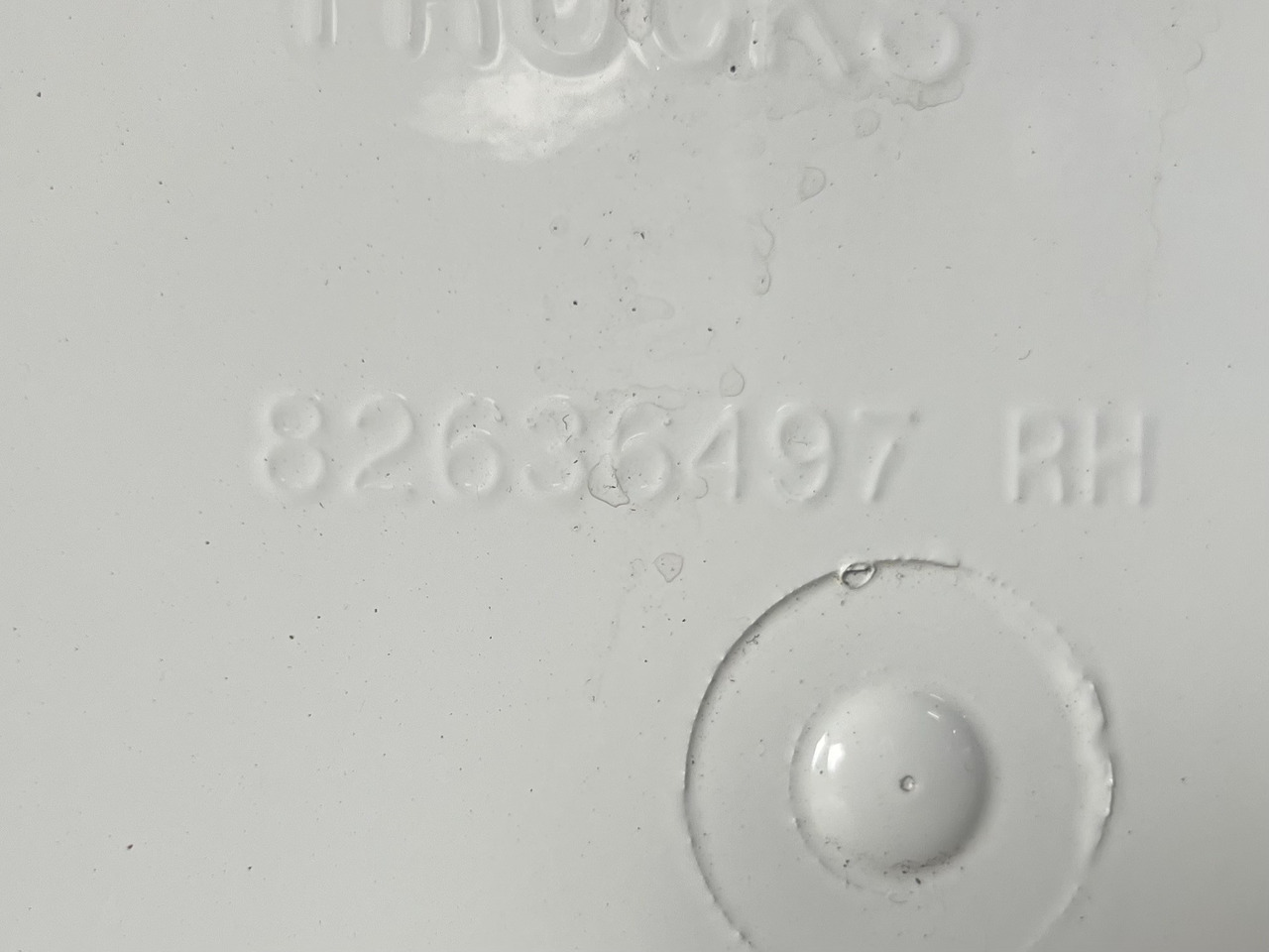 PARAVANT LATERAL DREAPTA RENAULT T 82636497 - Karosseri og eksteriør for Lastebil: bilde 3 PARAVANT LATERAL DREAPTA RENAULT T 82636497 - Karosseri og eksteriør for Lastebil: bilde 3