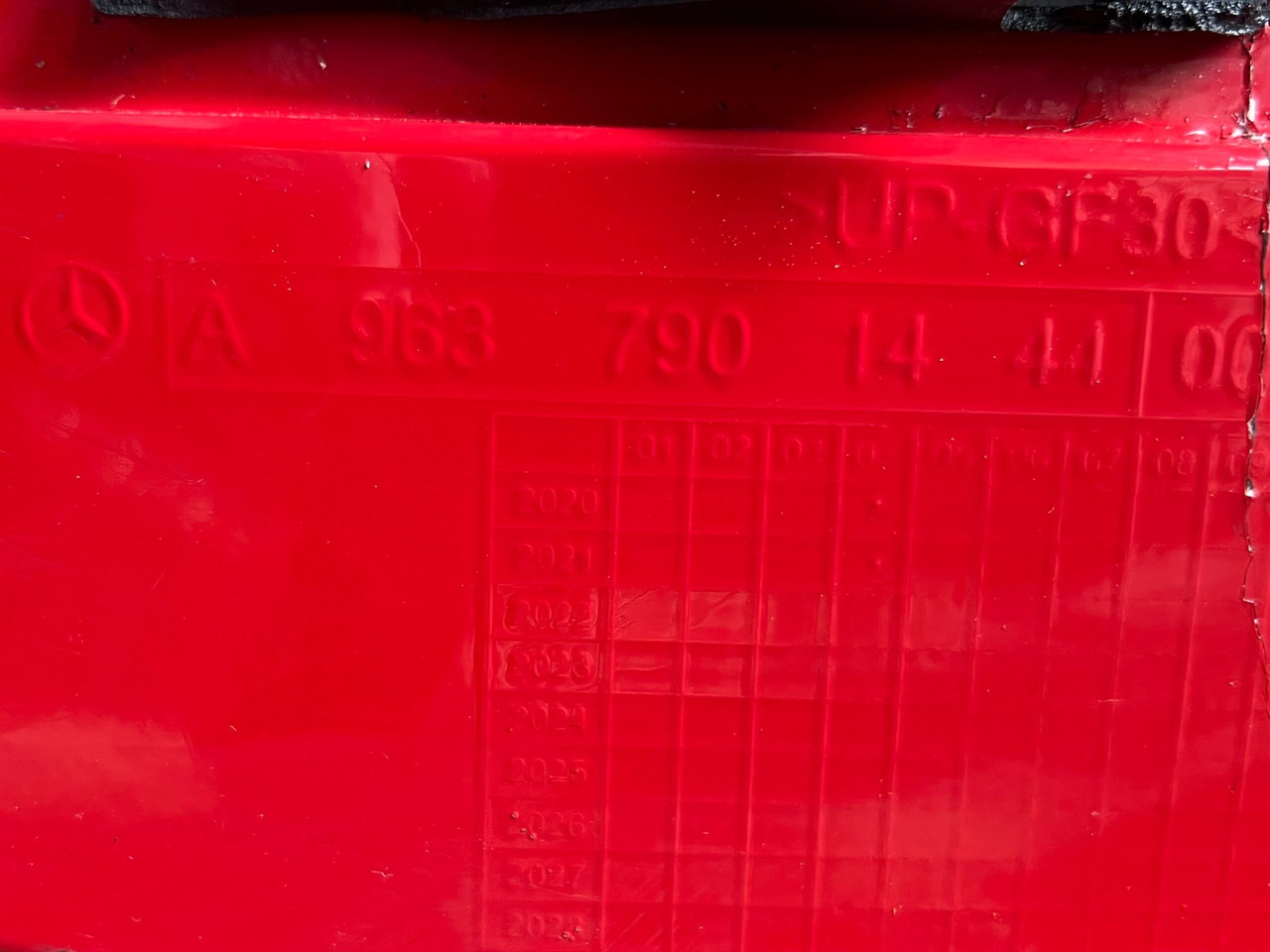 PARAVANT LATERAL STANGA MERCEDES ACTROS MP5 A9637901444 - Karosseri og eksteriør for Lastebil: bilde 3 PARAVANT LATERAL STANGA MERCEDES ACTROS MP5 A9637901444 - Karosseri og eksteriør for Lastebil: bilde 3