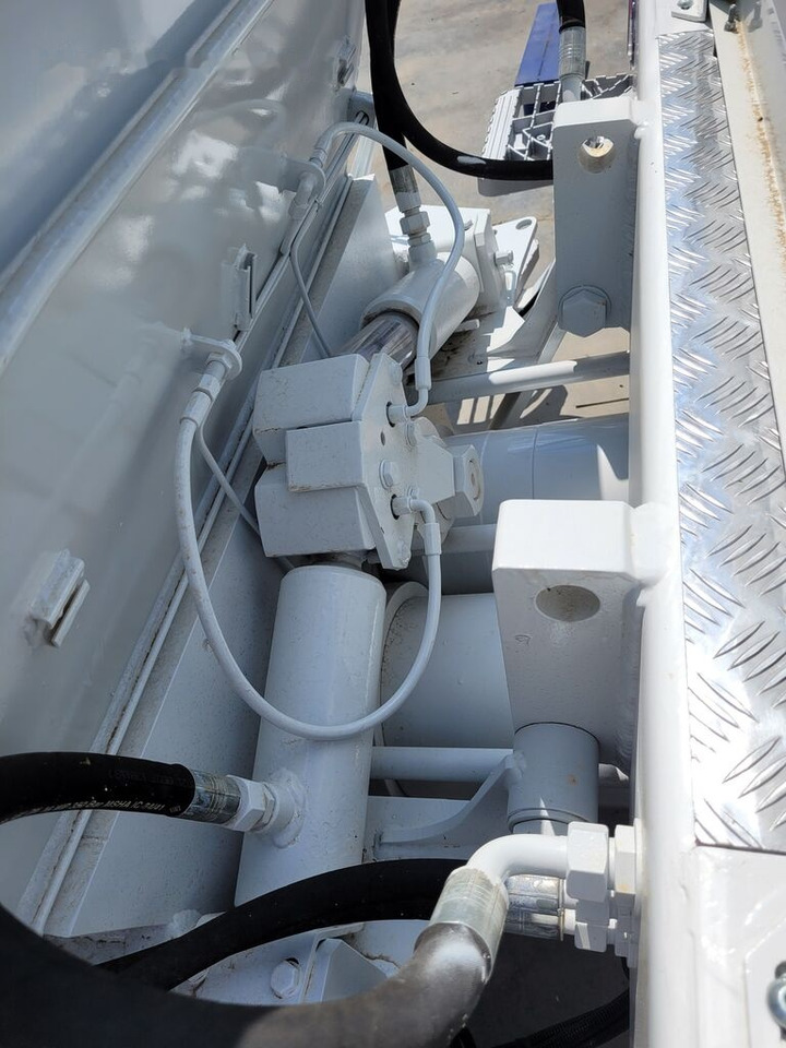 Ny Betongpumpe MERCEDES-BENZ New BMS BLP 14-09 on chassis: bilde 8