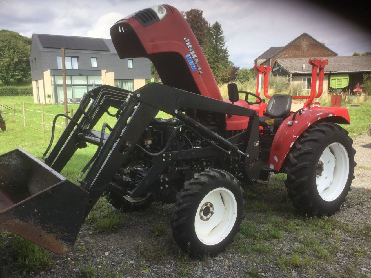 Jinma 454 - Traktor: bilde 2 Jinma 454 - Traktor: bilde 2