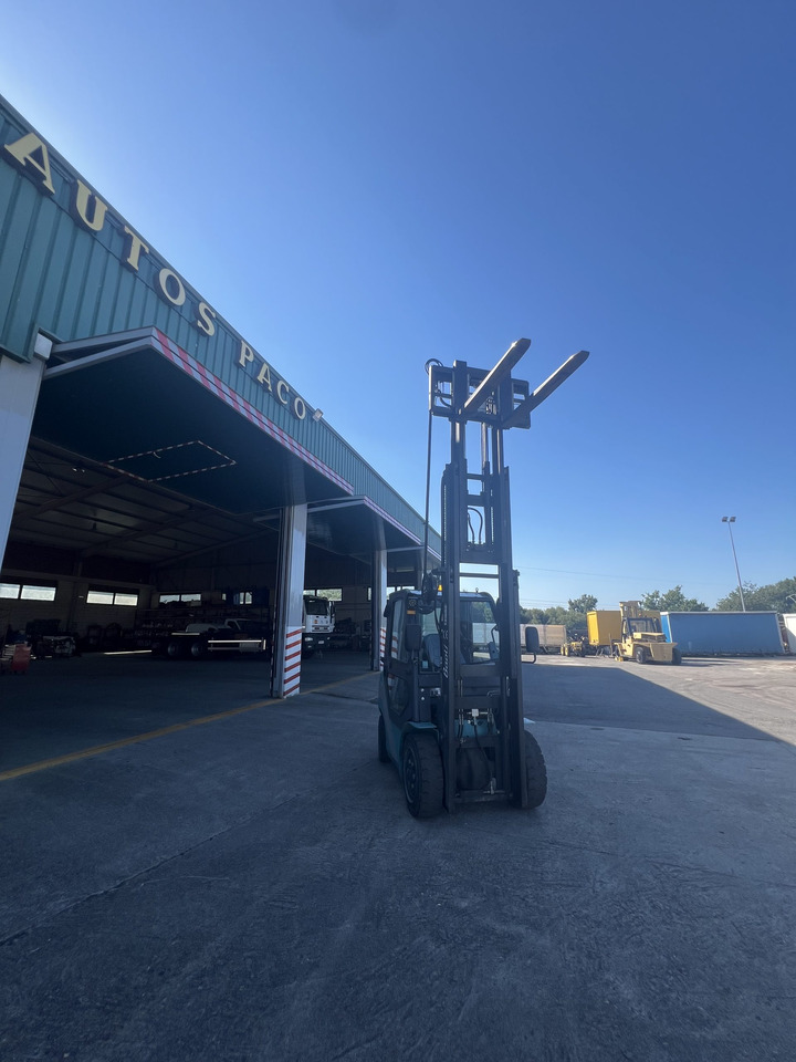 CARRETILLA TRIPLE MASTIL BAOLI - Dieseltruck: bilde 2 CARRETILLA TRIPLE MASTIL BAOLI - Dieseltruck: bilde 2