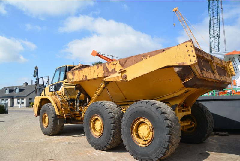 Cat 735 - Rammestyrt dumper: bilde 2 Cat 735 - Rammestyrt dumper: bilde 2