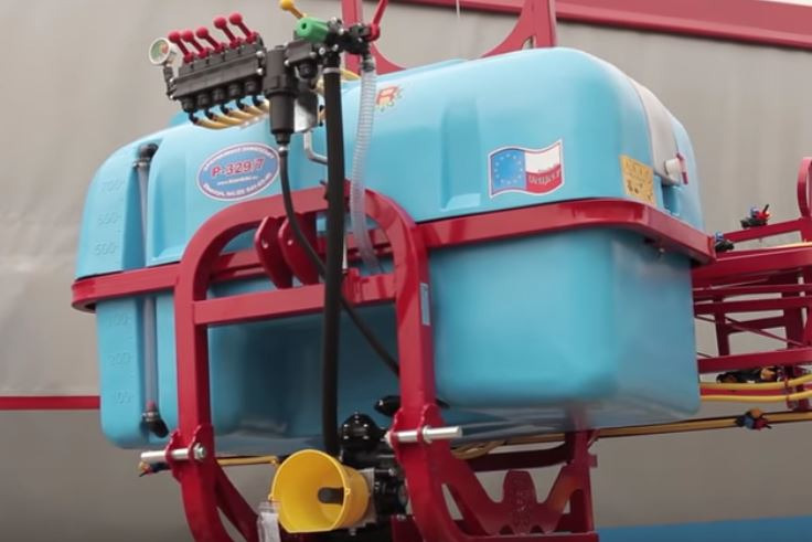 Biaardzki Opryskiwacz 800/12 / Anbauspritze / Распылитель/ Sprayer - Traktorsprøyte: bilde 1 Biaardzki Opryskiwacz 800/12 / Anbauspritze / Распылитель/ Sprayer - Traktorsprøyte: bilde 1