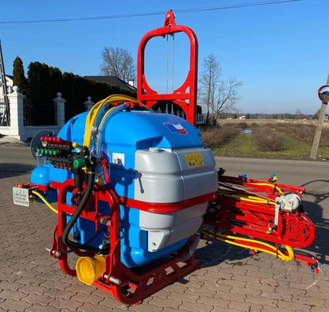 Biardzki Opryskiwacz zawieszany 400 l / Sprayer / Sprüher / - Traktorsprøyte: bilde 1 Biardzki Opryskiwacz zawieszany 400 l / Sprayer / Sprüher / - Traktorsprøyte: bilde 1