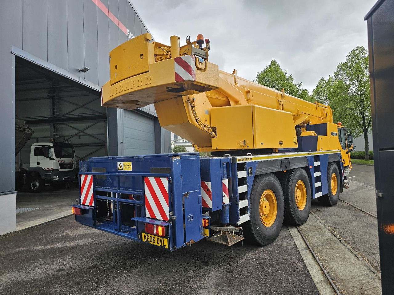 Liebherr LTM 1055-3.1 (06 - 056 016) | 6 x 6 - Mobilkran: bilde 3 Liebherr LTM 1055-3.1 (06 - 056 016) | 6 x 6 - Mobilkran: bilde 3